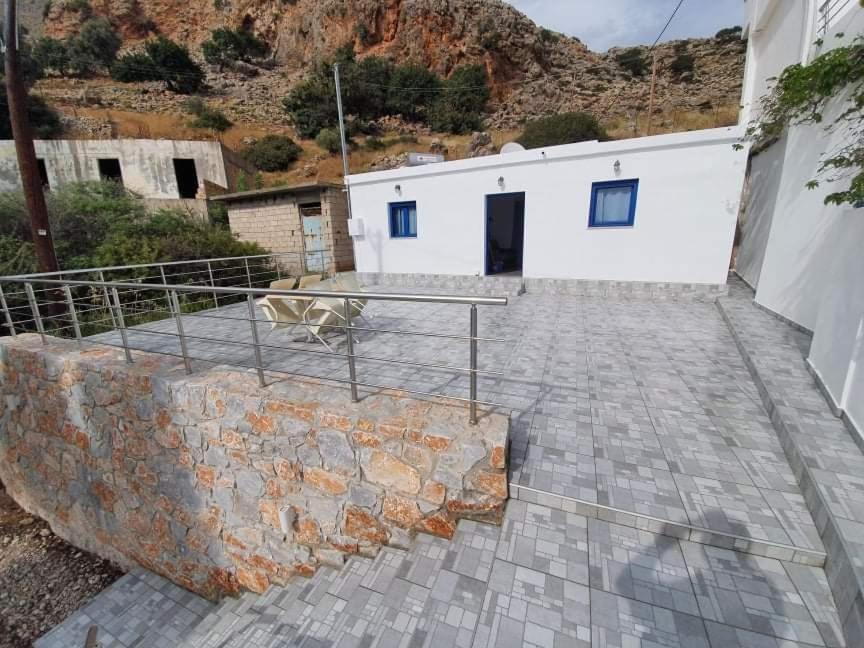 Edem House Finikas Apartamento Lutró Exterior foto